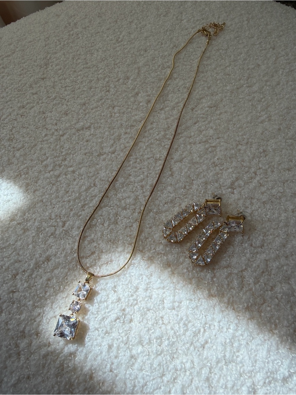 Gold Crystal Drop Pendant Necklace with Matching Earrings